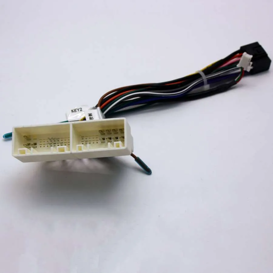 Рамка LeTrun 2742 Hyundai Elantra 2016+ - фото