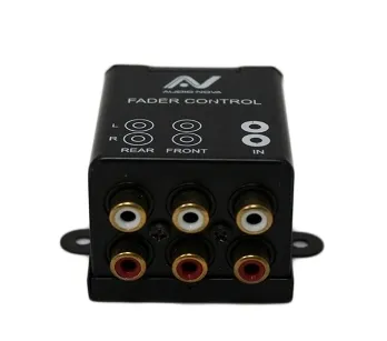 Преобразователь AUDIO NOVA LSC.1 2-х каналов RCA в 4 канала RCA с рег. Фронт-Тыл - фото