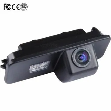 Камера заднего вида в штатное место INCAR VDC-048 VW Polo sedan, Fabia, Super B/2010+ - фото